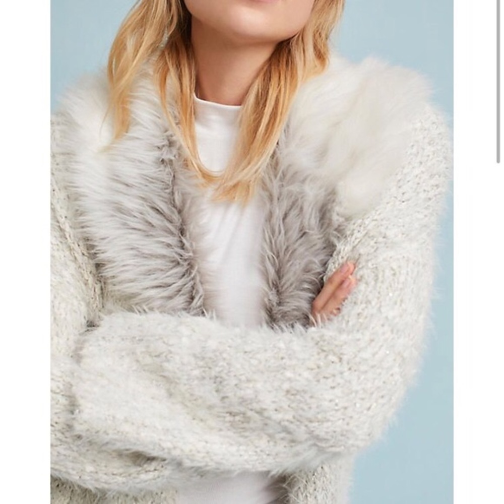 Soft faux fur collar cardigan with silver fleck